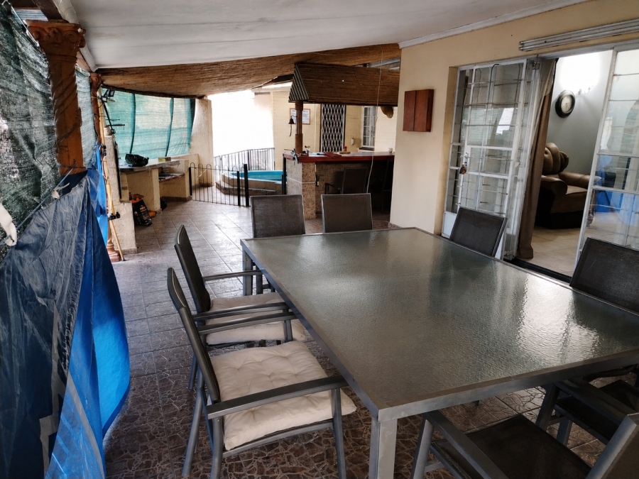 3 Bedroom Property for Sale in Bodorp North West